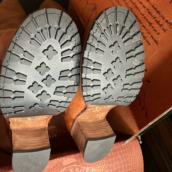 Freebird by Steven Iceland Boots
Size 9 | Cognac | EUC - Picture 11 of 12
